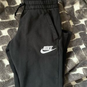Nike Kids black Sweatpants size small